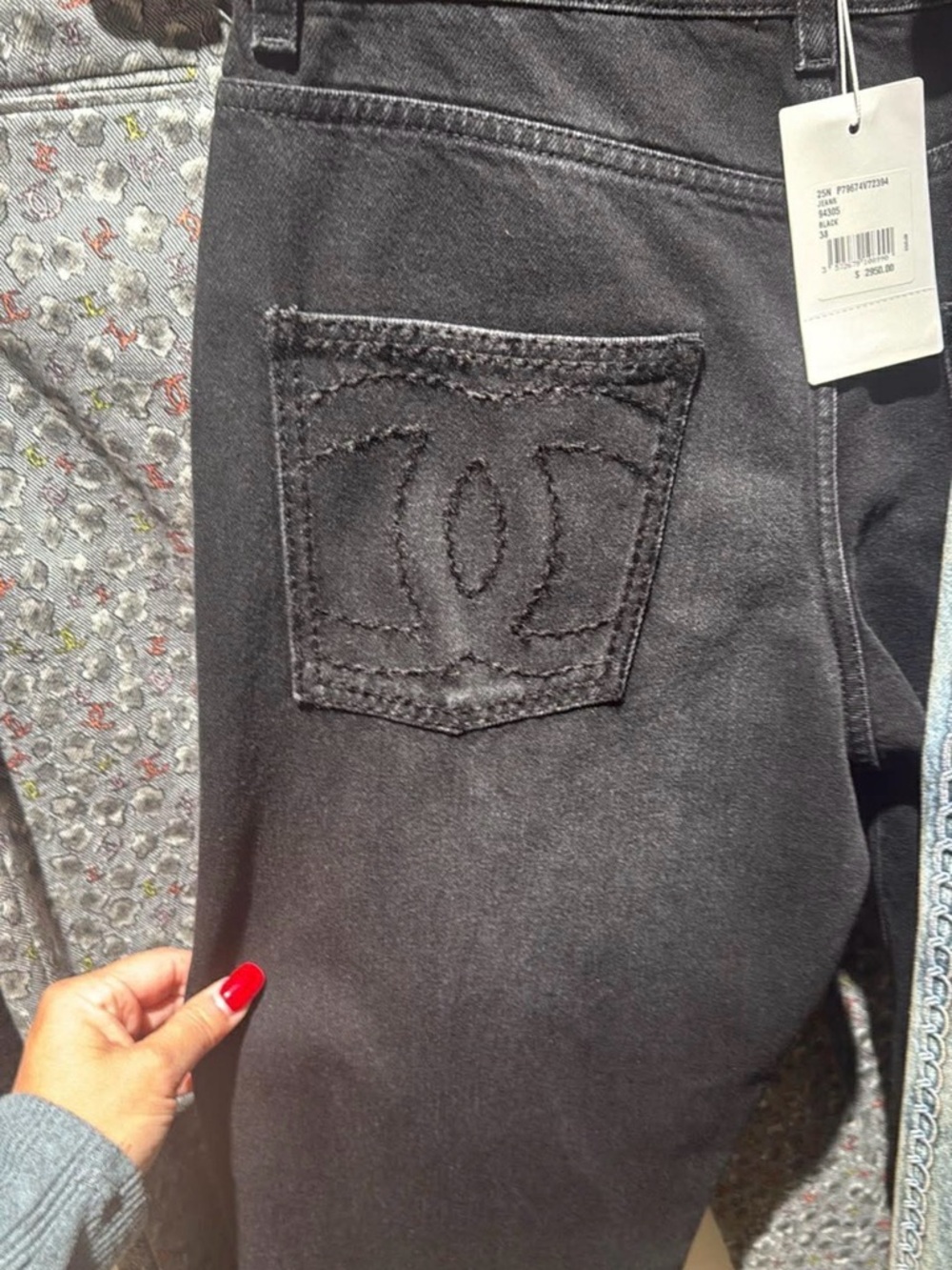 Authentic CHANEL Black womens Jeans